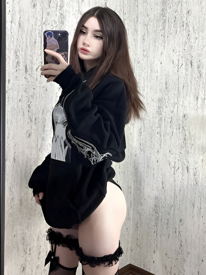 Карина привлекальеная девушка из Ржев цена от 1500 руб