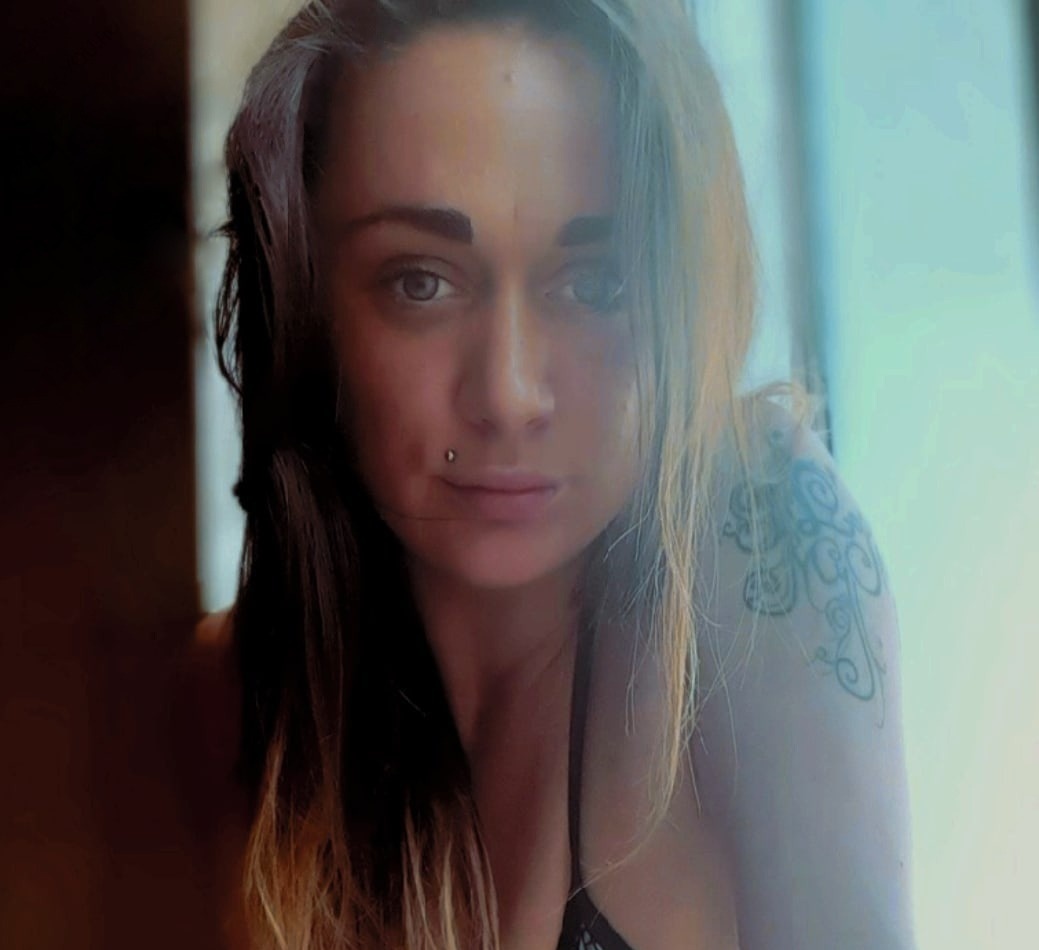 Светлана привлекальеная девушка из Ржев цена от 3000 руб