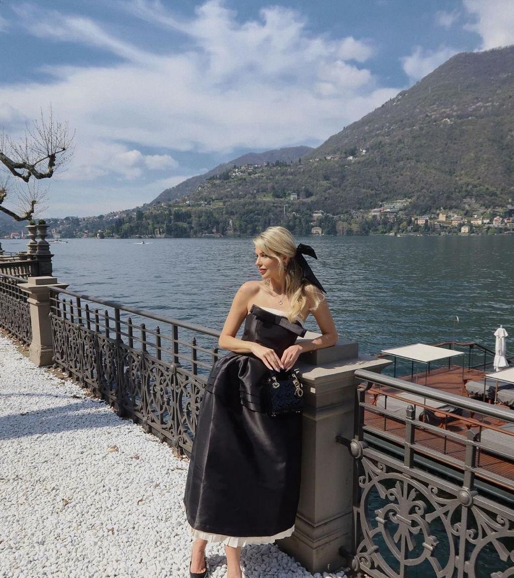 Настя привлекальеная девушка из Ржев цена от 6000 руб