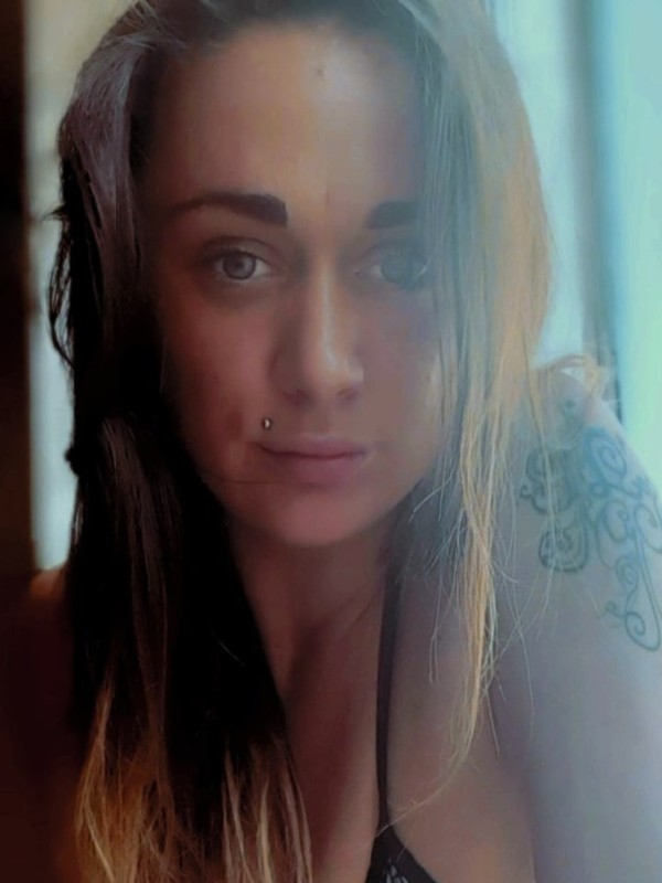 Светлана привлекательная девушка из Ржев цена от 3000 руб